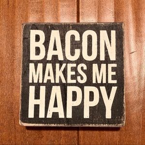 🌙 Bacon Makes Me Happy Home Decor